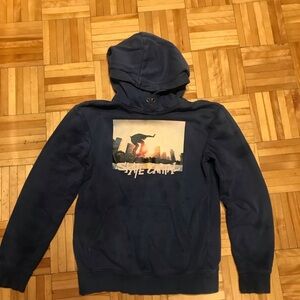 3/15$ H&M Navy Graphic Hoodie